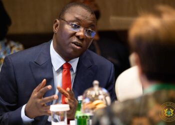 Finance minister exposed for tic tolling around Energy sector debts