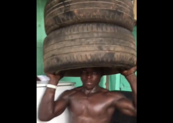 Video: Thief made to carry car tires as punishment