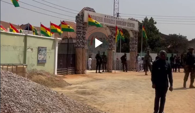Watch President Mahama’s arrival at Rev Opambour’s church