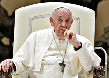Pope calls on world leaders to cancel debts of poorer nations