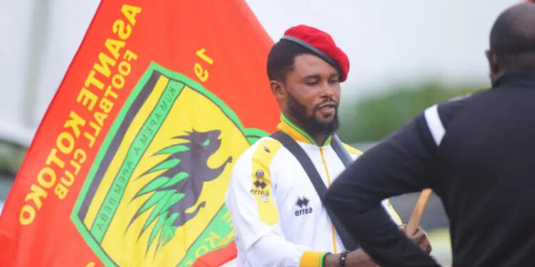 “Ahiagbah a criminal is calling on JDM to make a statement” – Netizen