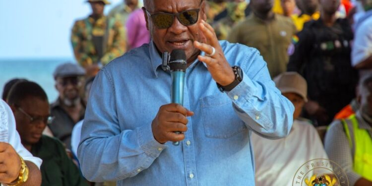 Tidal waves resettlement work shoddy – Mahama fires shots at Ghana Gas